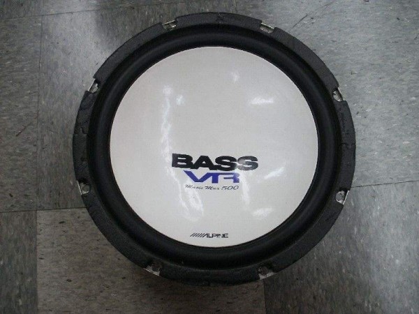 bass vr.jpg