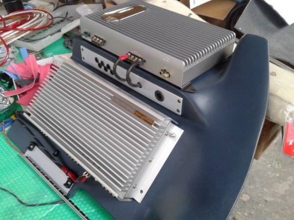 fianco dx03.jpg