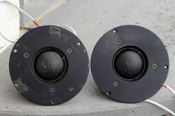 Medi a Cupola Dynaudio AF 52.jpg