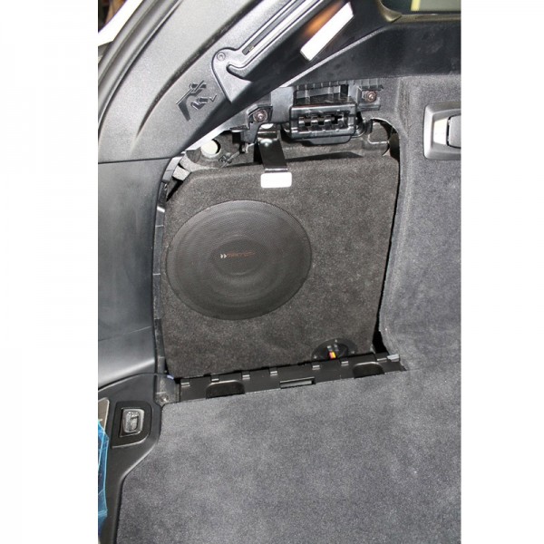 product_b_m_bmw-5-serie-touring-f11-custom-fit-subwoofer-upgrade_1.jpg