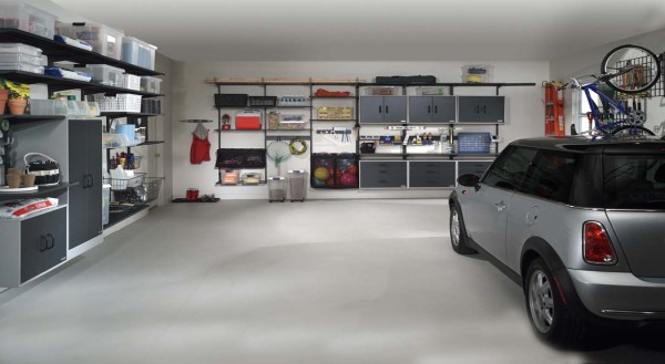 Guido's garage.jpg