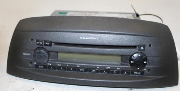Autoradio punto.jpg